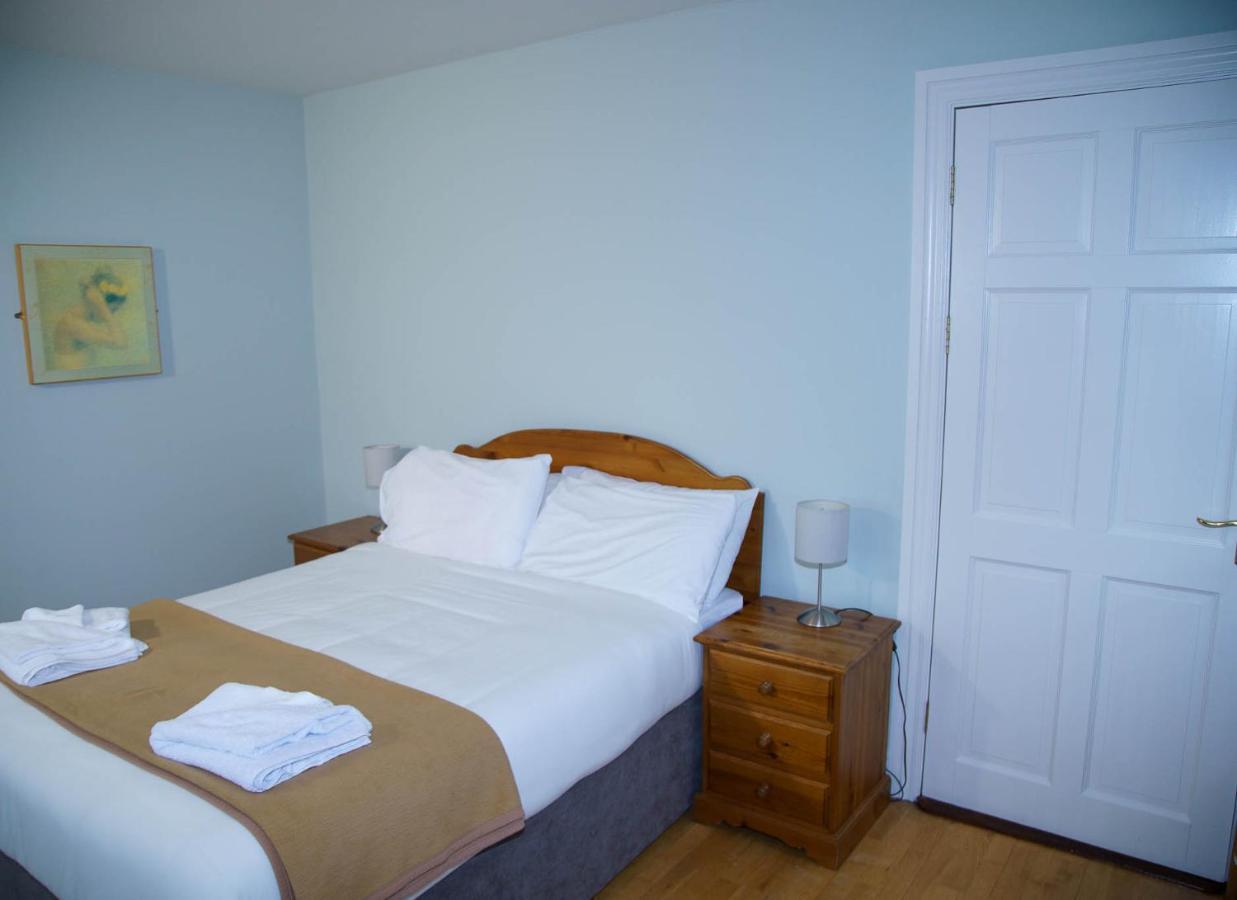 Dingle Courtyard Cottages 4 Bed By Trident Holiday Homes מראה חיצוני תמונה